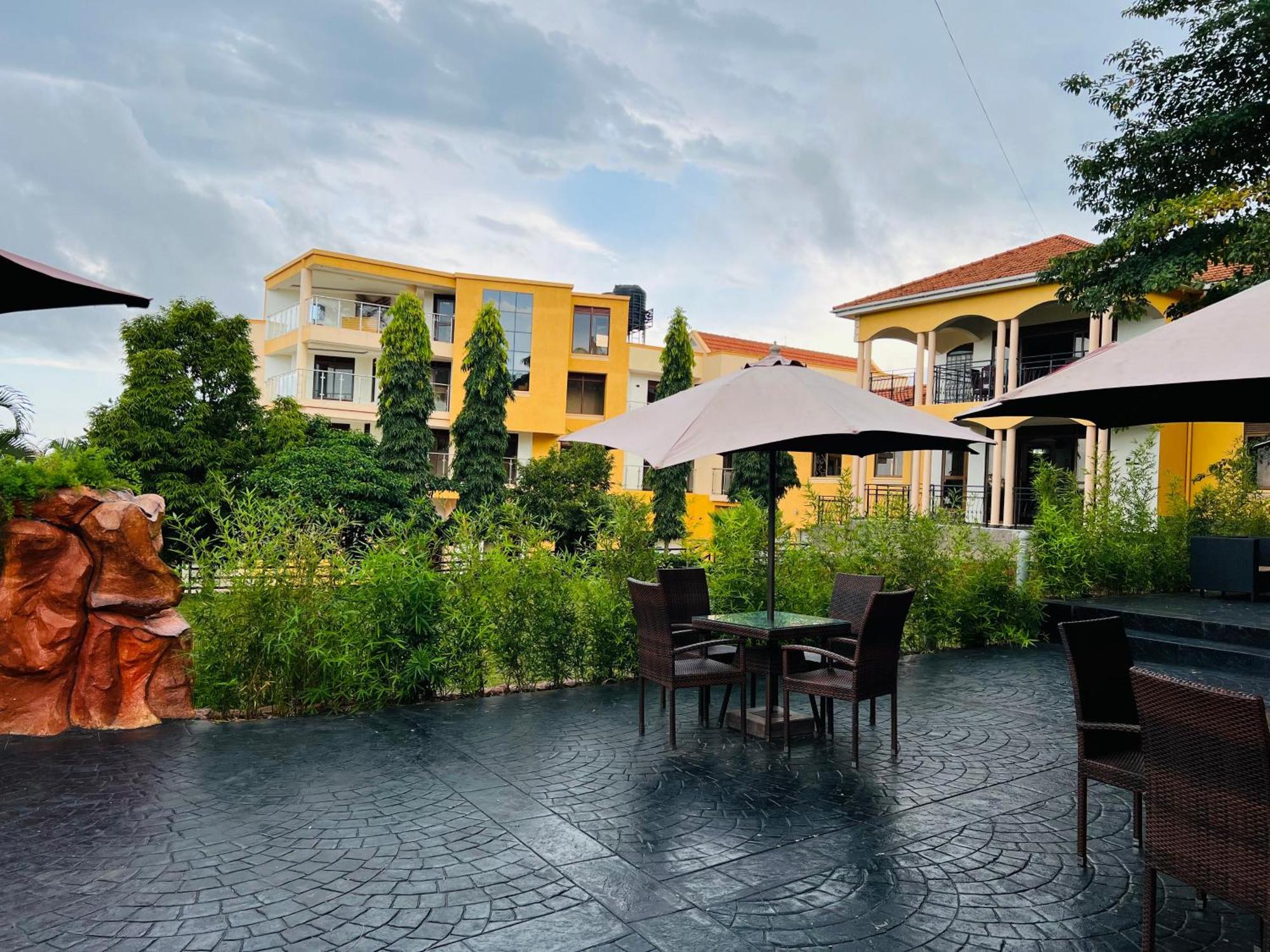 Precious Villas Lubowa Εξωτερικό φωτογραφία